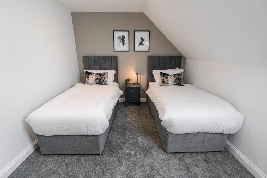 Bournecoast - Stylish Flat With Balcony - Sea Views - 10 Min Walk To Beach - Parking - Wifi - Fm8407 Bournemouth Exteriér fotografie